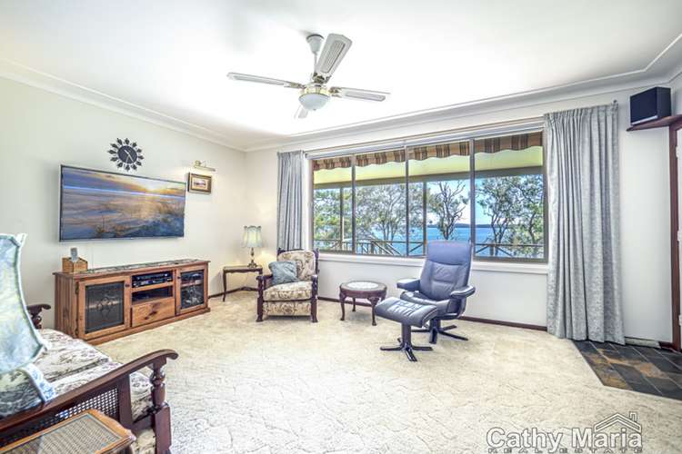 Second view of Homely house listing, 7 Omaru Place, Summerland Point NSW 2259