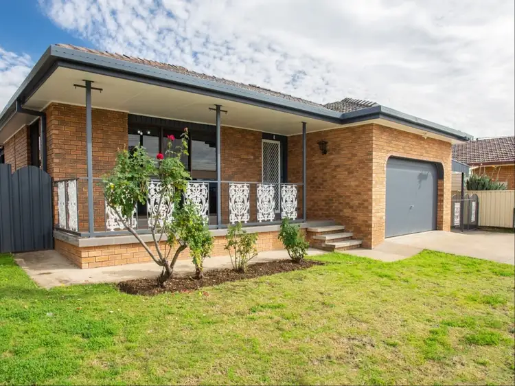 Main view of Homely house listing, 8 Baringa Place, Hillvue NSW 2340