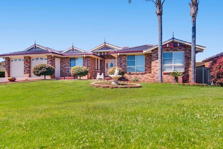 6 Mulwala Close, Hillvue NSW 2340