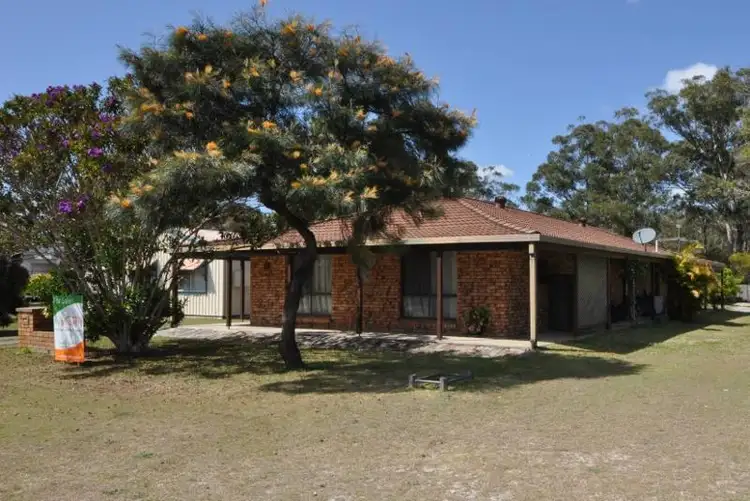 17 Third Avenue, Stuarts Point NSW 2441