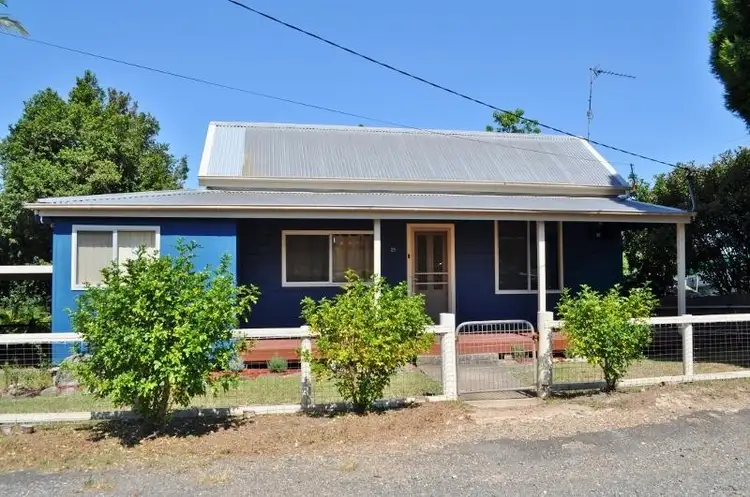 25 Station Street, Eungai Rail NSW 2441