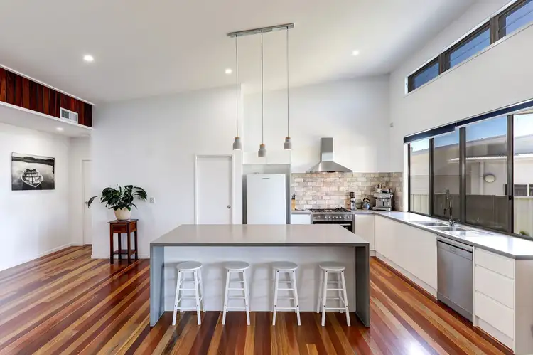 25 Paperbark Place, Mudjimba QLD 4564