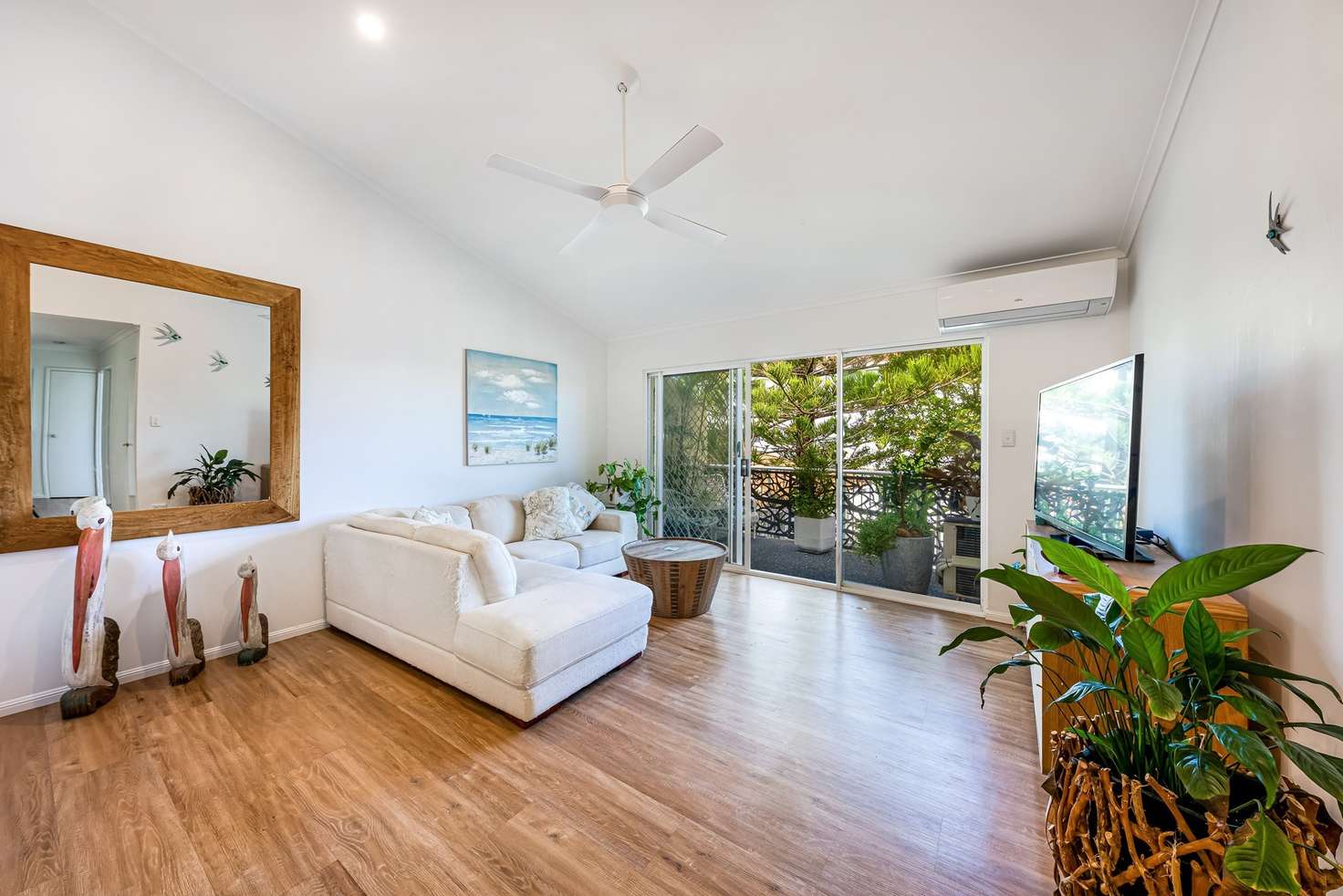 Main view of Homely unit listing, U5/49 Petrie Avenue, Marcoola QLD 4564