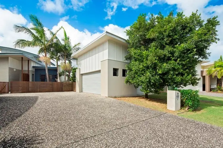 U2/10 Catalina Drive, Mudjimba QLD 4564