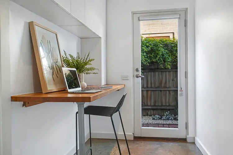Sixth view of Homely apartment listing, 2/11 McDonald St, Mordialloc VIC 3195