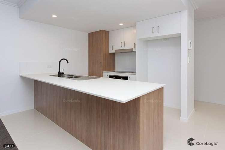Fifth view of Homely apartment listing, 702/25 Walsh Street, Milton QLD 4064