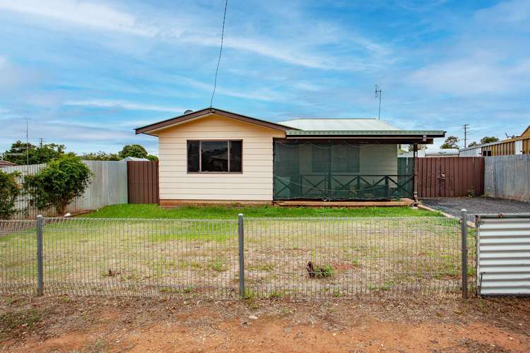 Main view of Homely house listing, 8 Dibbs St, Wellington NSW 2820