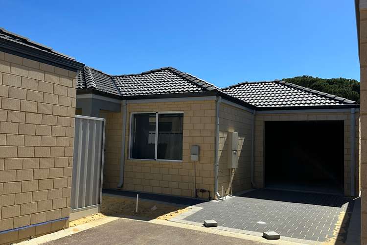 Main view of Homely unit listing, unit 10/18 Fifth Rd, Armadale WA 6112