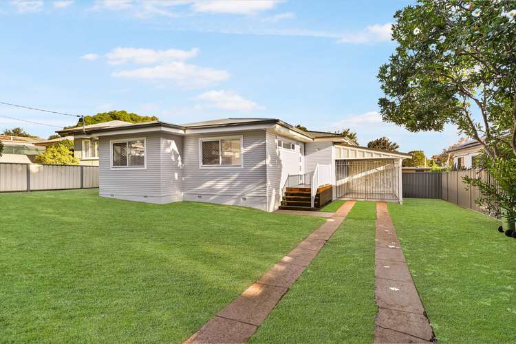 298 Alderley St, Centenary Heights QLD 4350