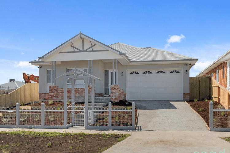 13 Amber Rise, Kyneton VIC 3444