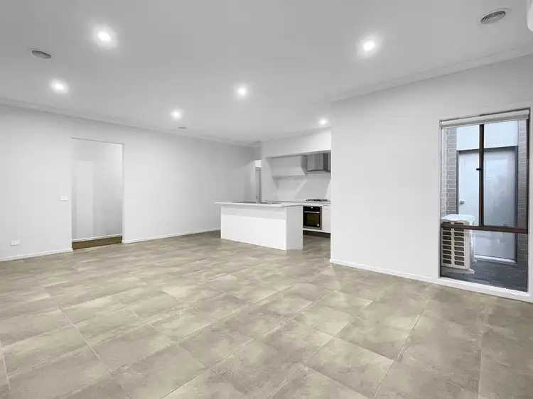 Fourth view of Homely house listing, 17 Diddley Cl, Cranbourne East VIC 3977
