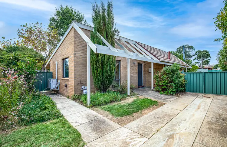 54 Maribyrnong Avenue