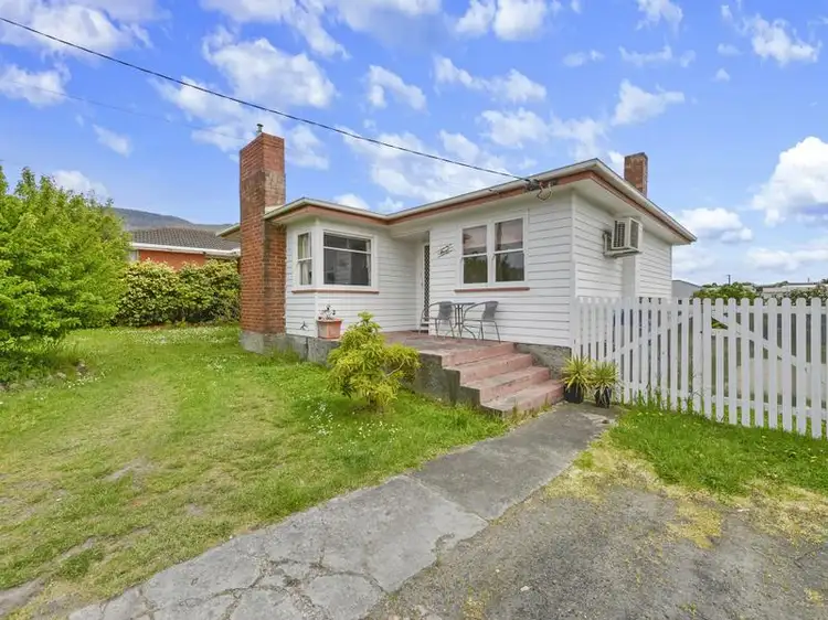 62 Abbotsfield Rd