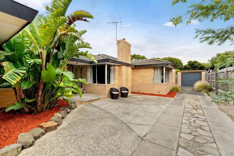 11 Ince Ct