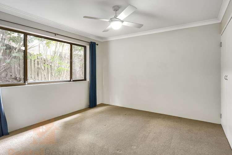 Fourth view of Homely unit listing, 4/28 Alpha St, Taringa QLD 4068