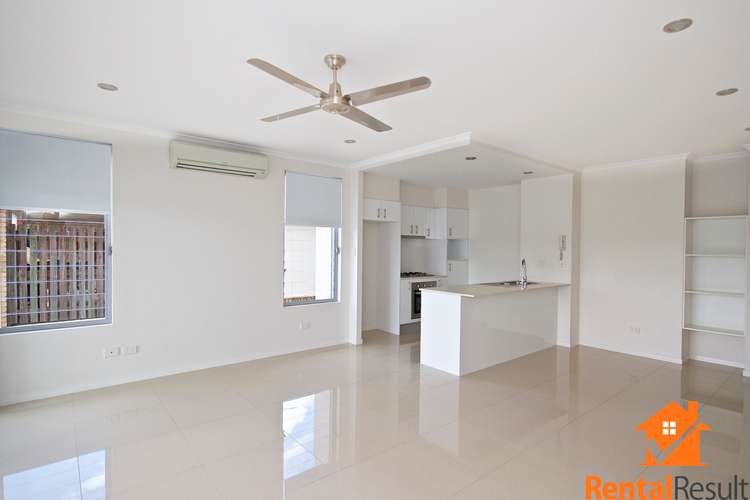 Third view of Homely apartment listing, 8/64 Pembroke Rd, Coorparoo QLD 4151