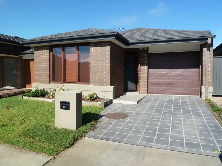 19 Gilroy Street