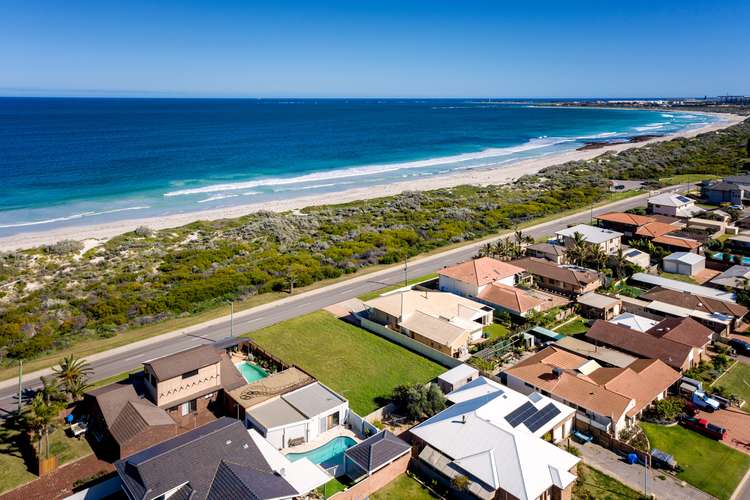 37 GLENDINNING ROAD, Tarcoola Beach WA 6530