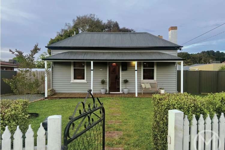 25 WATER STREET, Brown Hill VIC 3350