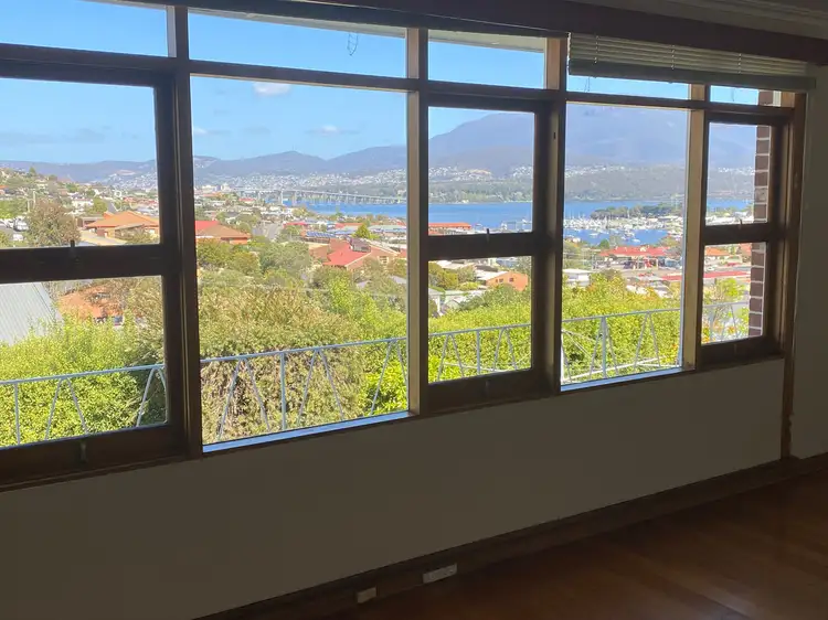 Fifth view of Homely unit listing, FLAT 4/29 BEGONIA STREET, Lindisfarne TAS 7015