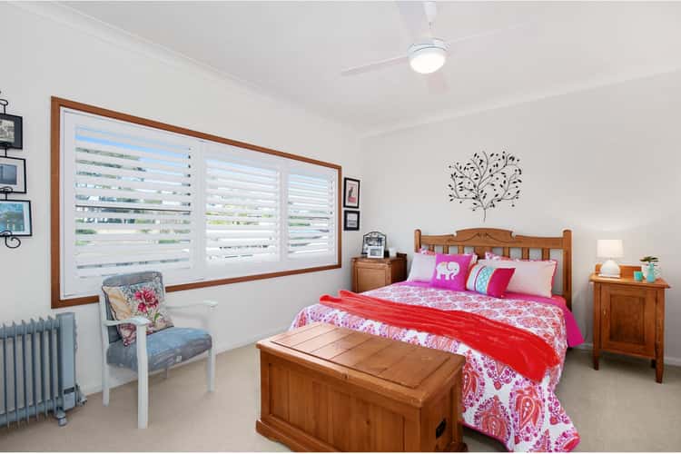 Fifth view of Homely house listing, 11 Dalton Close, Belmont North NSW 2280