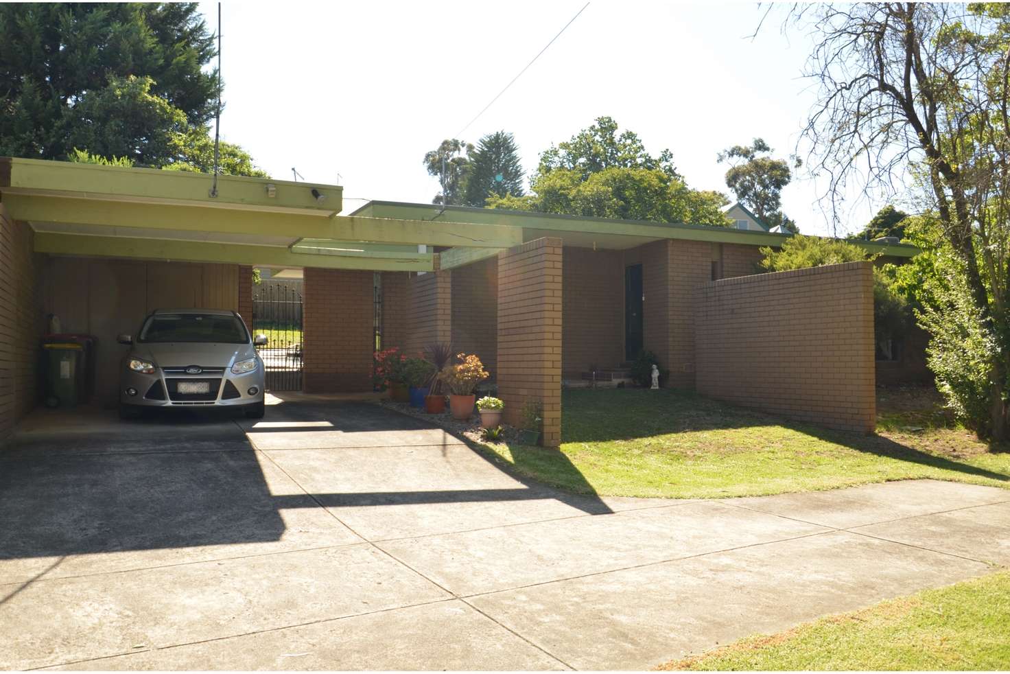 Main view of Homely house listing, 2/39 Narcissus Avenue, Boronia VIC 3155