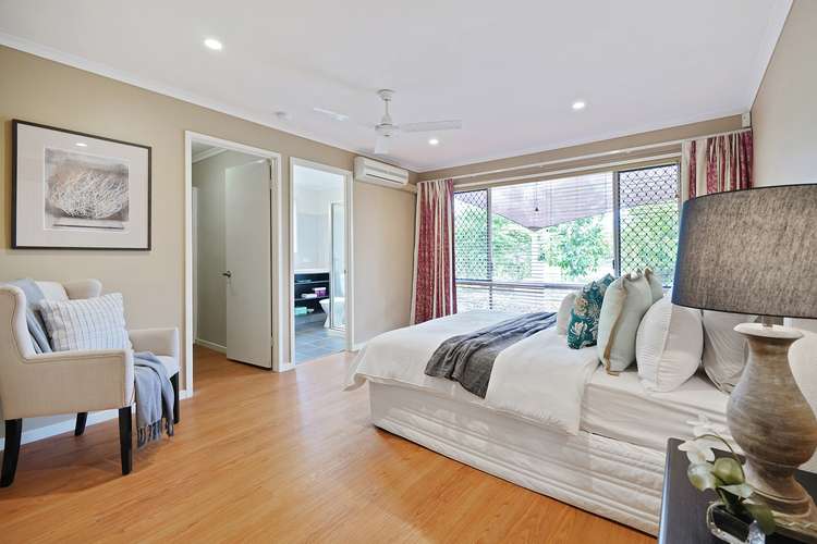 Sixth view of Homely house listing, 16 Croft Court, Carindale QLD 4152