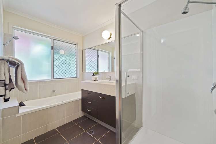 Seventh view of Homely house listing, 16 Croft Court, Carindale QLD 4152