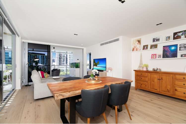 Main view of Homely apartment listing, 201/70 Longland Street, Newstead QLD 4006