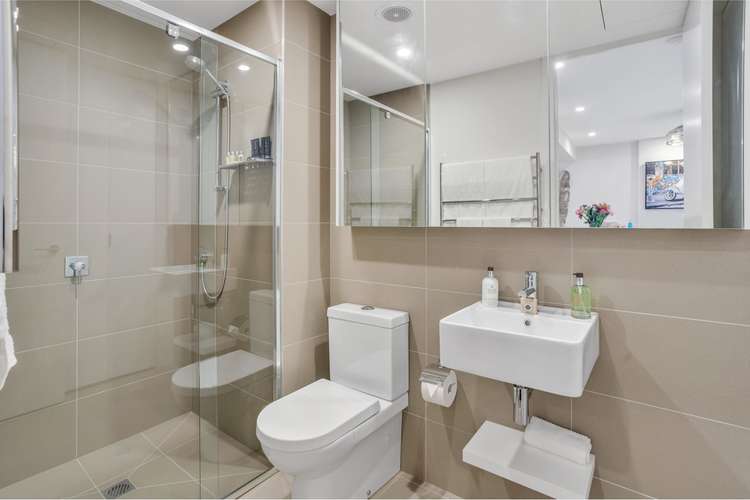 Third view of Homely apartment listing, 205/15 Small street, Hampton VIC 3188