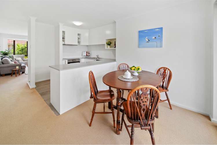 Fourth view of Homely villa listing, 8/2 lakeside terrace, Mount Pleasant WA 6153