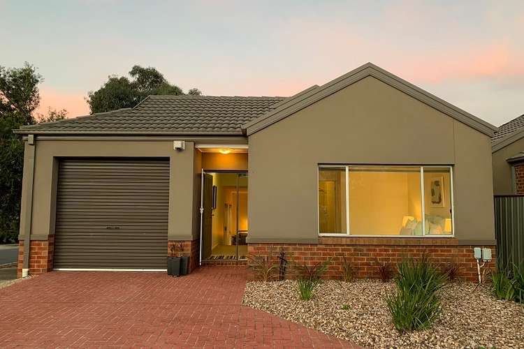 Main view of Homely house listing, 10 Seggan Circle, Gowanbrae VIC 3043