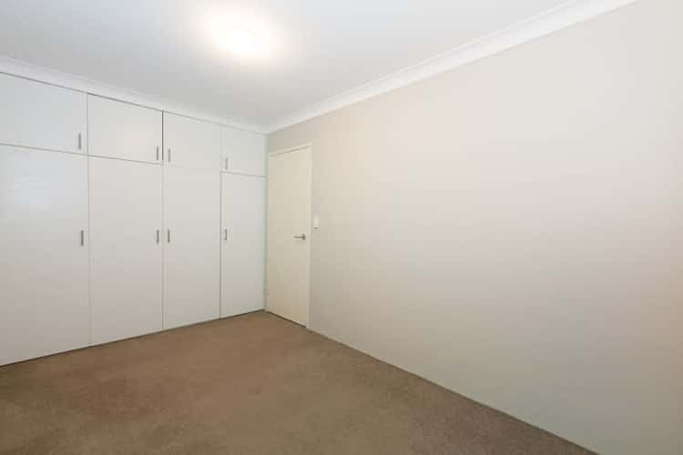 Seventh view of Homely unit listing, 2/11 Brassey Street, Fairfield QLD 4103