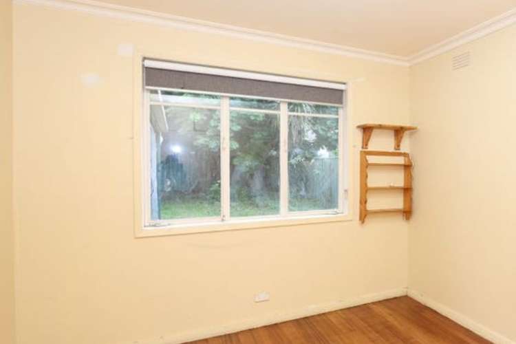 Sixth view of Homely house listing, 2 Pioneer Court, Thomastown VIC 3074