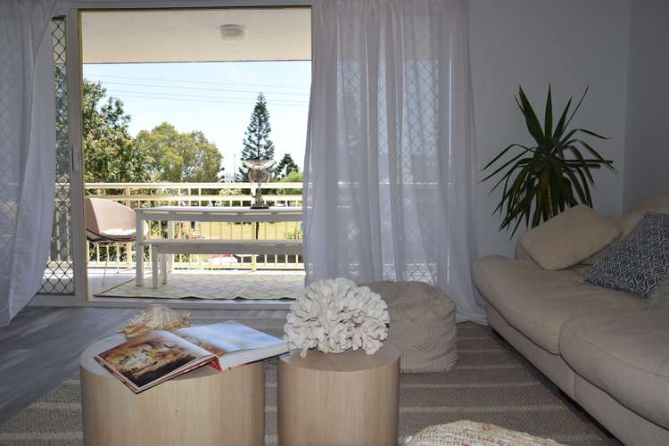 Main view of Homely unit listing, 9/76 Thomas Drive, Chevron Island QLD 4217