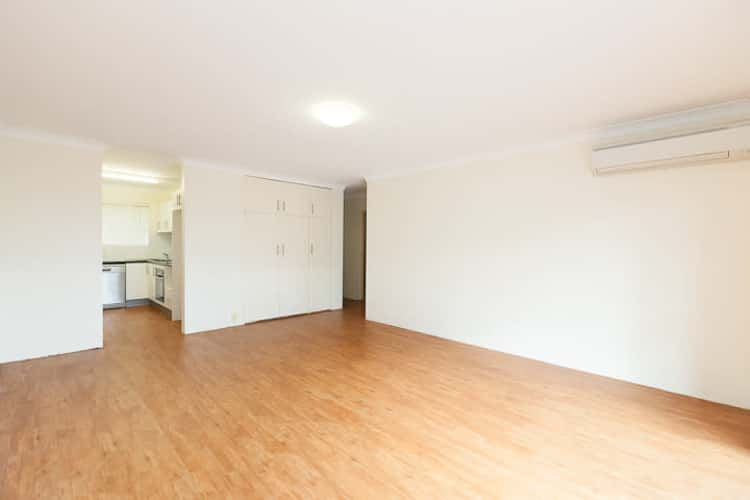 Second view of Homely unit listing, 2/11 Brassey Street, Fairfield QLD 4103