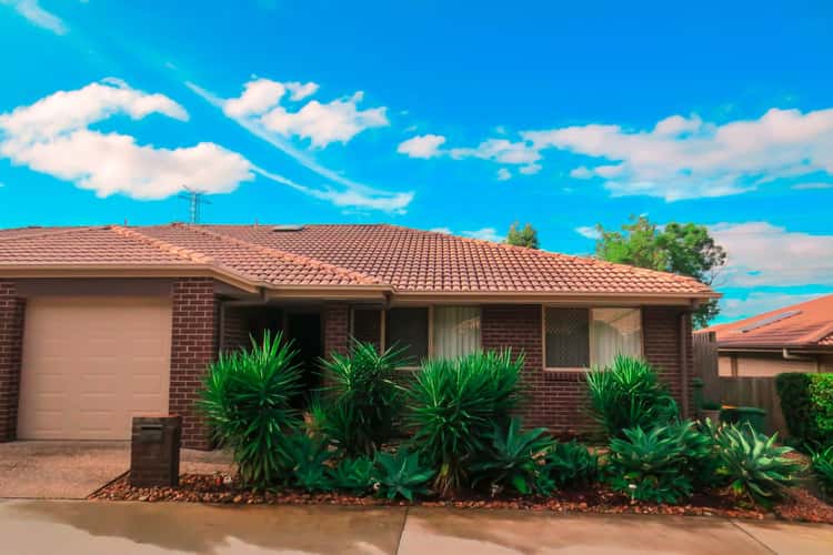 Second view of Homely semiDetached listing, 4 Greenside Grove, Berrinba QLD 4117