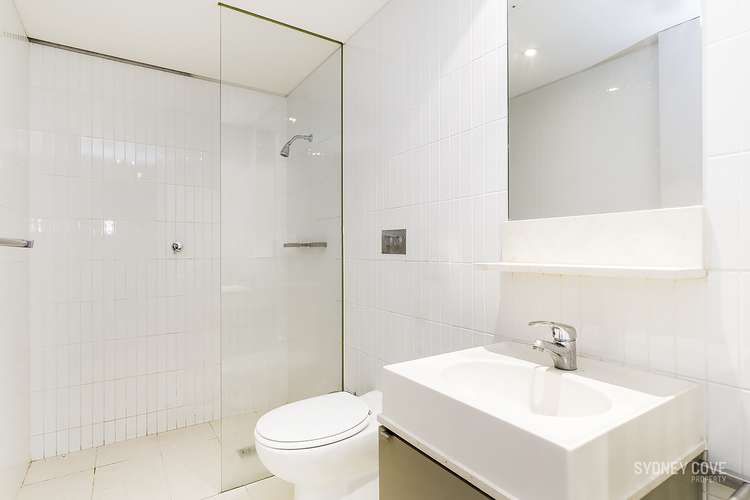 Fourth view of Homely apartment listing, 129 Harrington St, Sydney NSW 2000