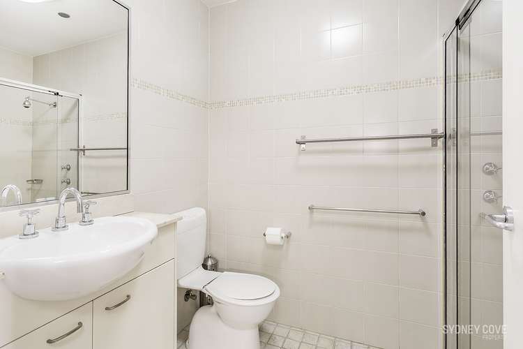 Second view of Homely apartment listing, 38 Bridge St, Sydney NSW 2000