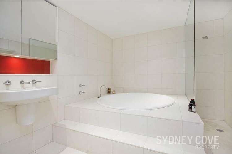 Fourth view of Homely apartment listing, 2 York St, Sydney NSW 2000