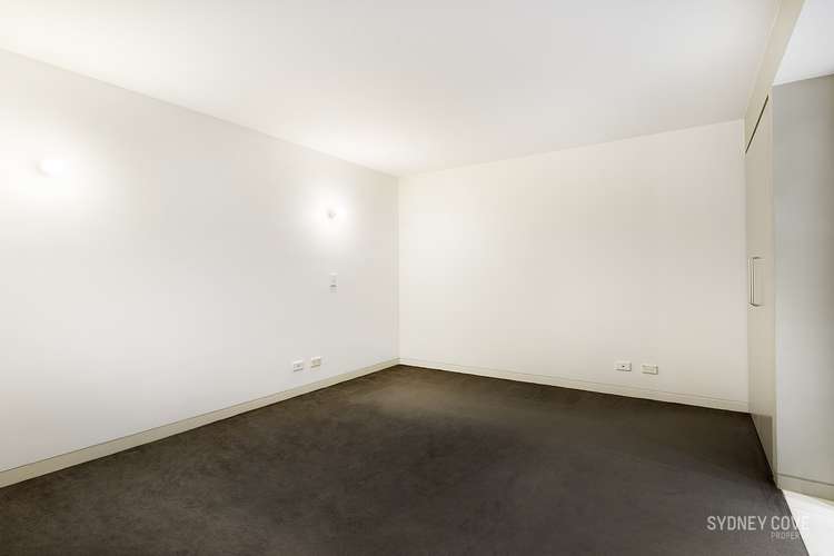 Sixth view of Homely apartment listing, 2 York Street, Sydney NSW 2000