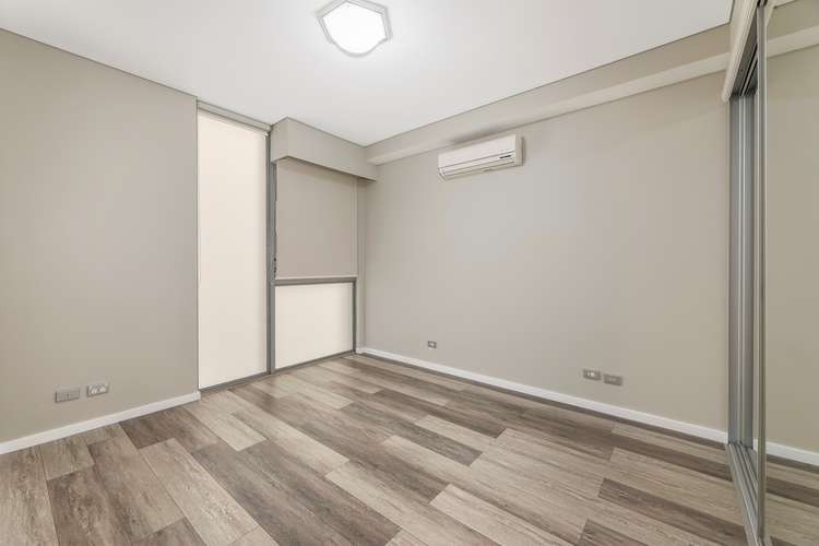 Sixth view of Homely apartment listing, 241/420 Pitt Street, Sydney NSW 2000