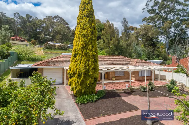 5 Fischer Road