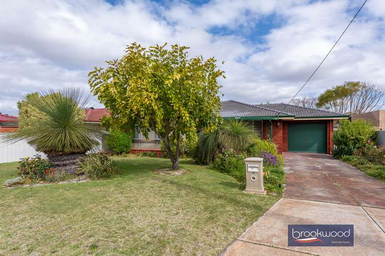 72 Robinson Road, Morley WA 6062