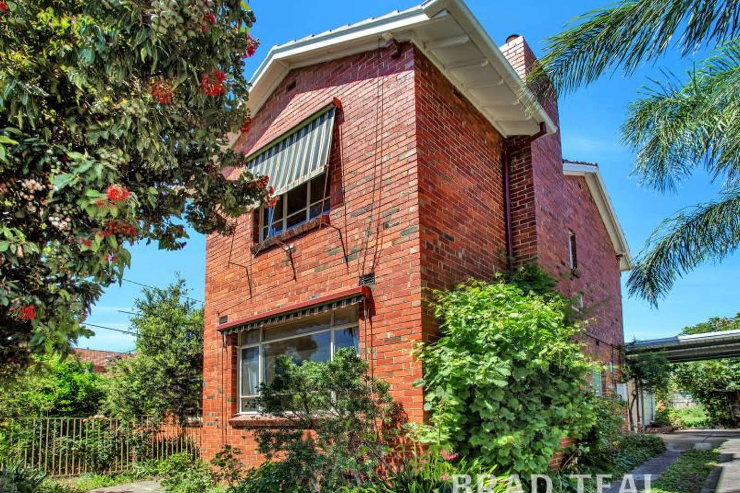 Main view of Homely townhouse listing, 2 Cunningham Court, Ascot Vale VIC 3032