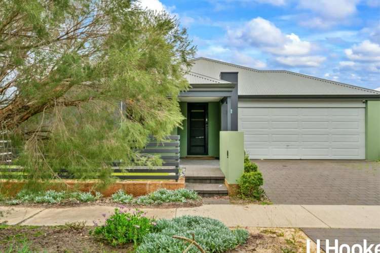 33 Strathclyde Circuit, Champion Lakes WA 6111