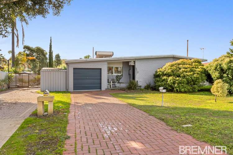 Second view of Homely house listing, 27 Edmund Way, Calista WA 6167