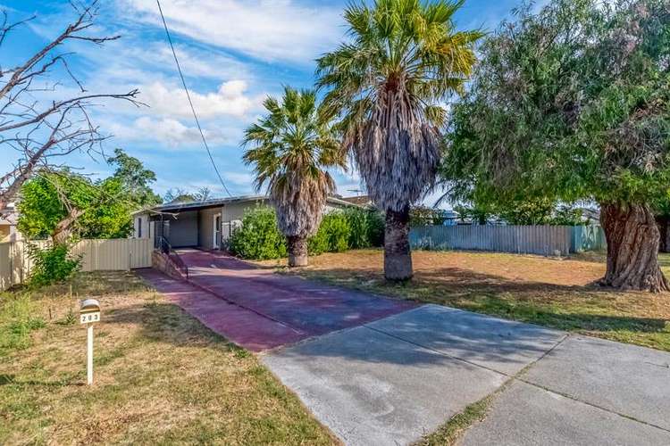 203 Kent Street, Rockingham WA 6168