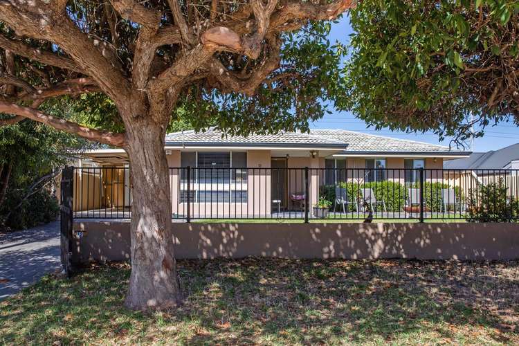 12 Hookwood Road, Morley WA 6062