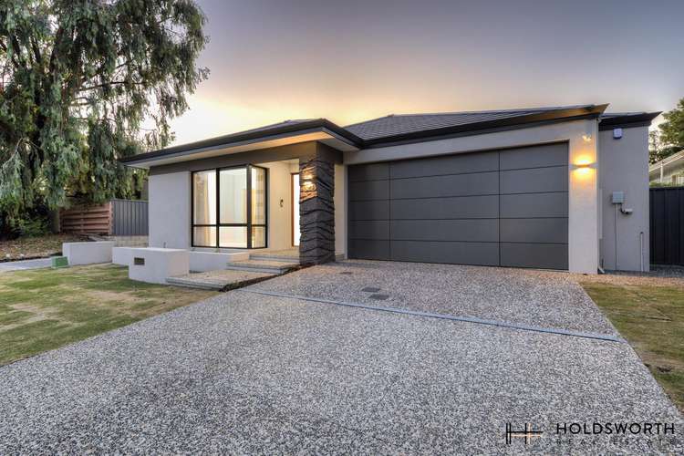 19 Roscorla Avenue, Yokine WA 6060